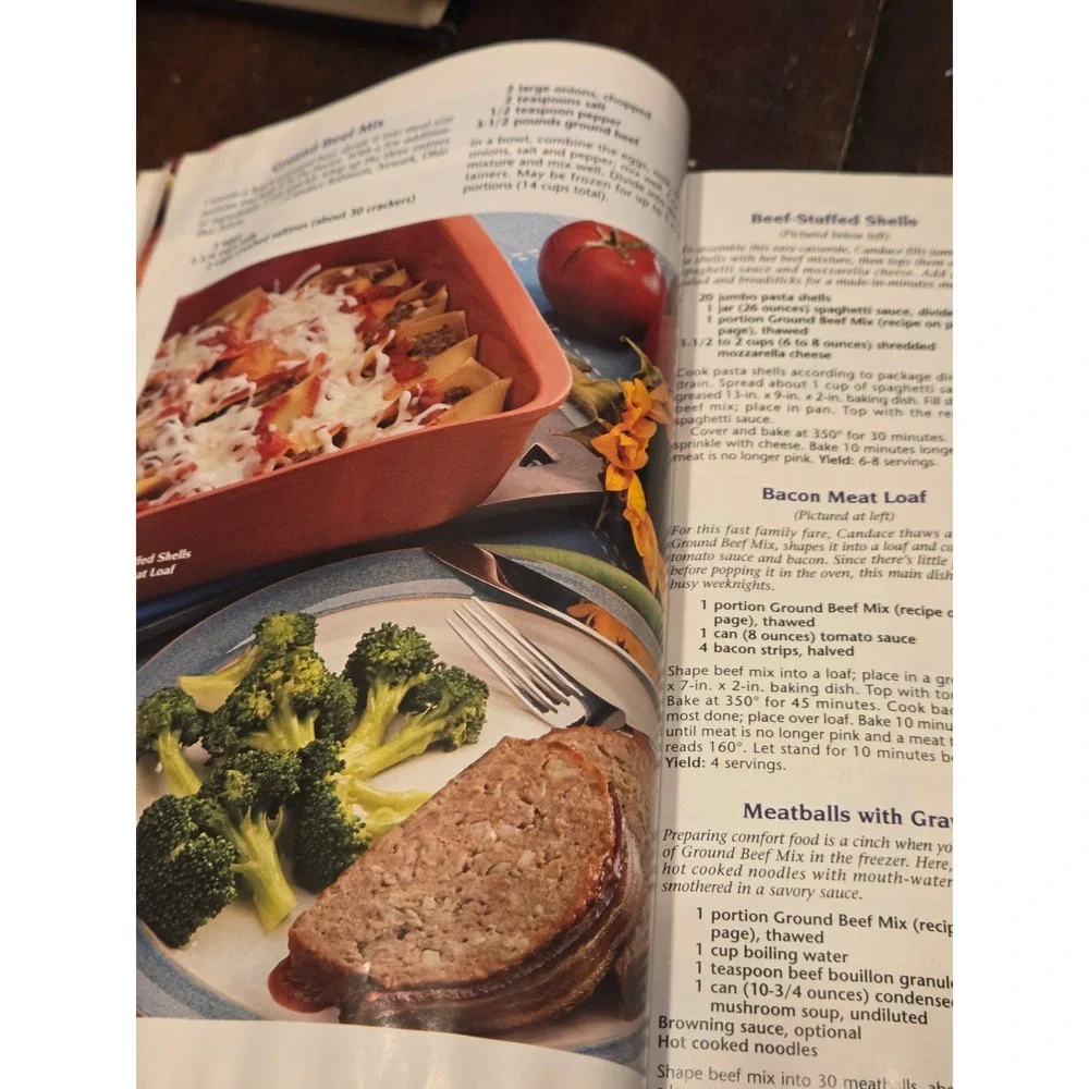 Taste of Home Quick Cooking Annual Recipes 2004 Hardcover 736 Recipes Easy Meals